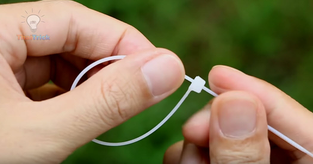 12 Ways To Use Zip Ties That You Never Thought Of Before Useful Tips